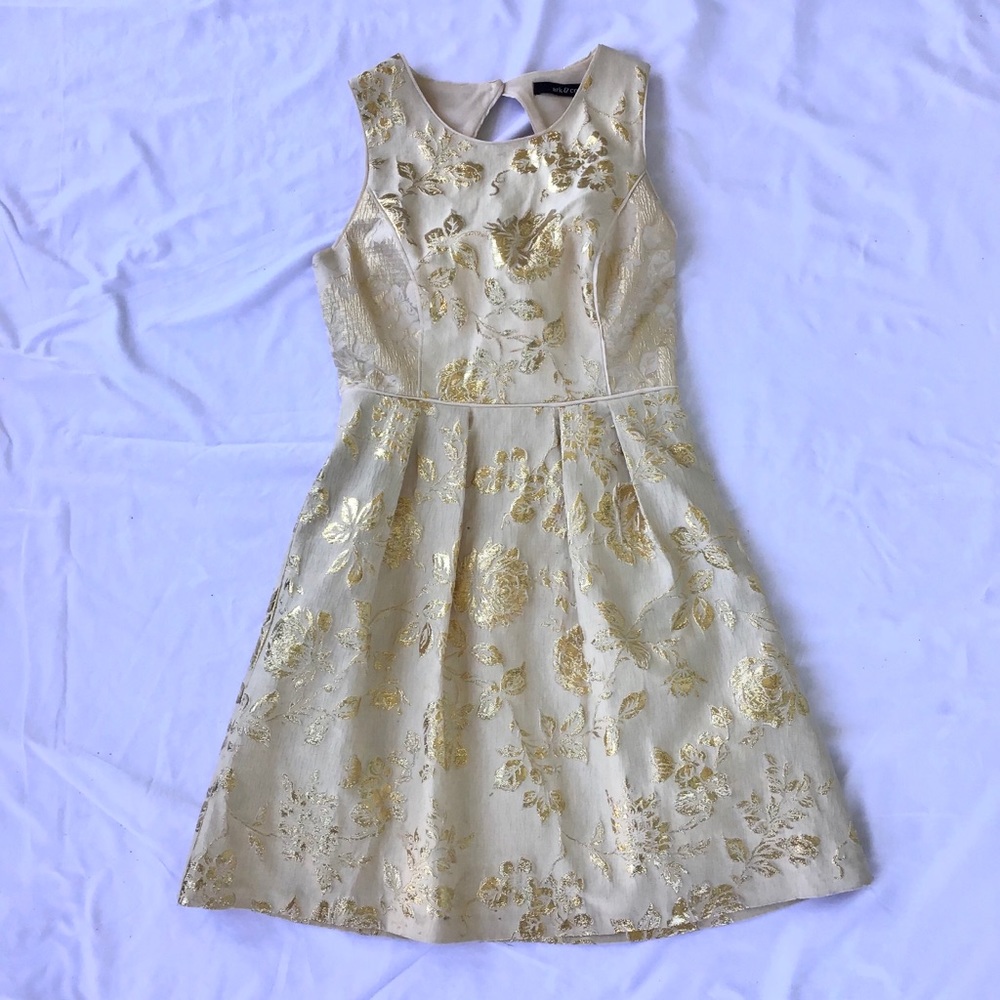 good party dress 🥂